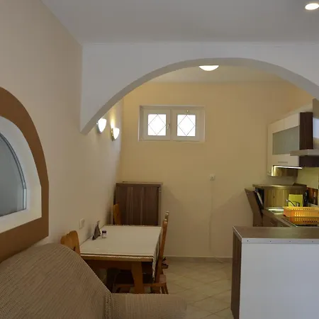 Györök Vendégház Maison d'hôtes